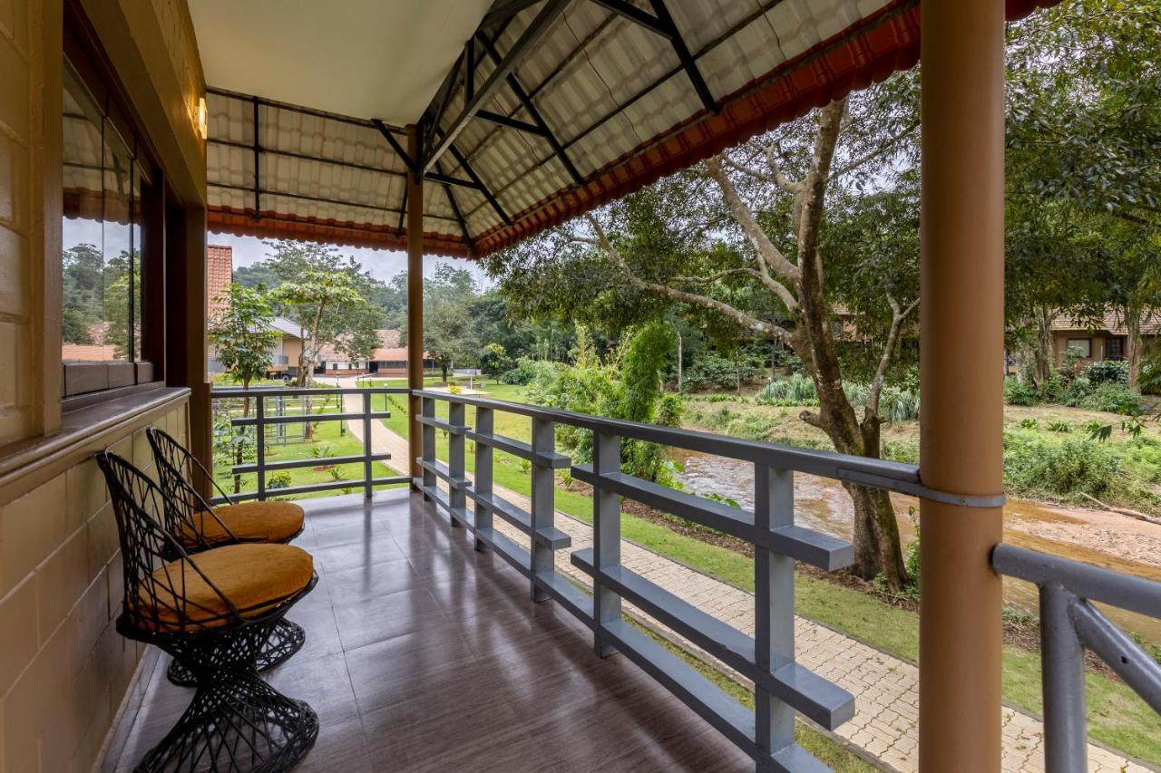Sterling Vythiri Wayanad Hotel ภายนอก รูปภาพ