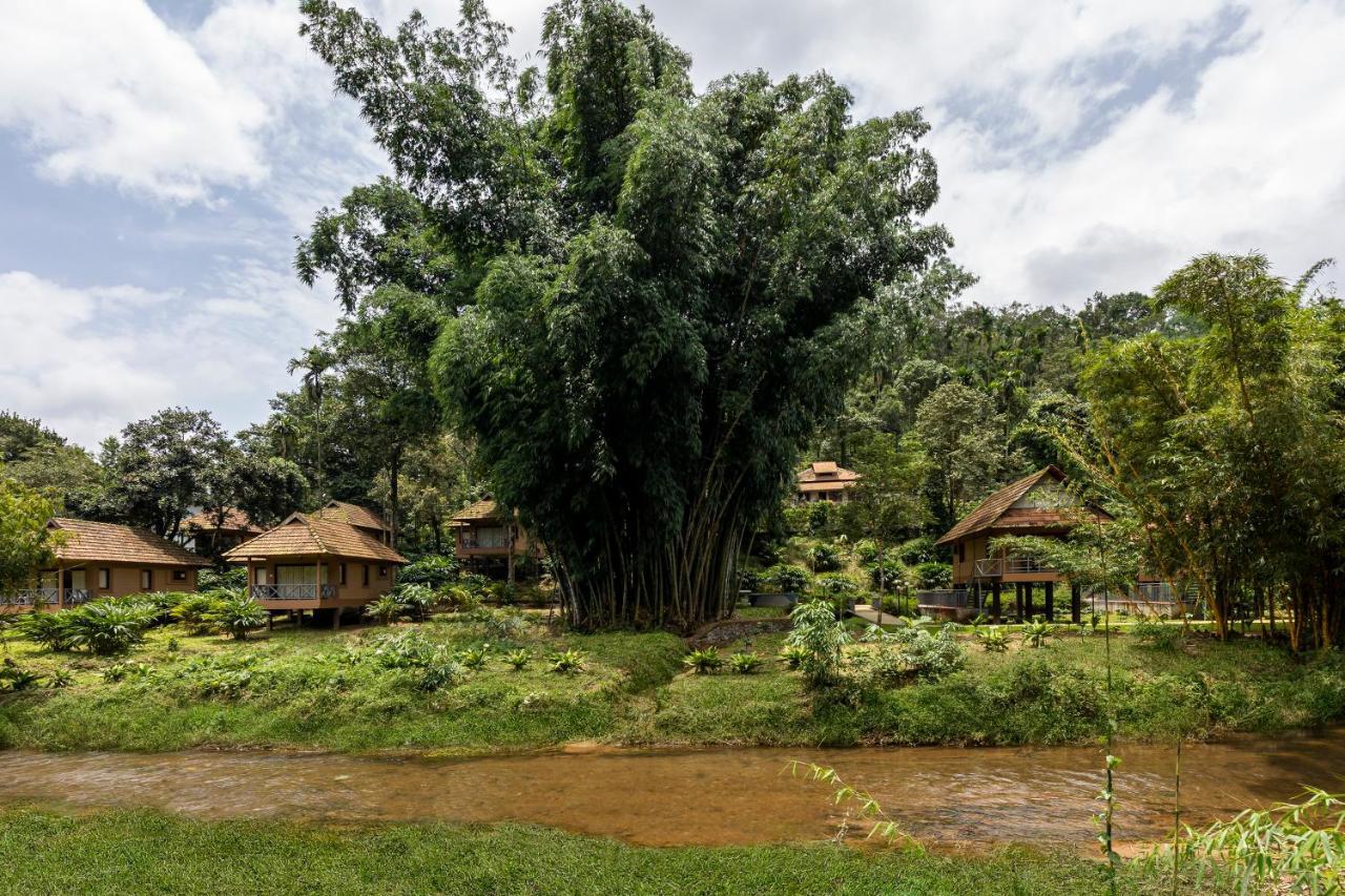 Sterling Vythiri Wayanad Hotel ภายนอก รูปภาพ